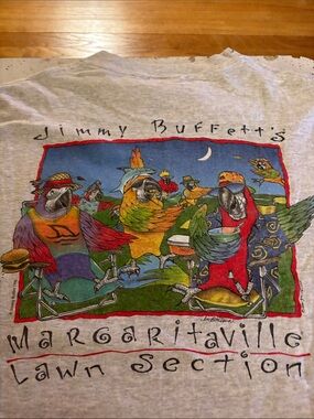 Vintage Jimmy Buffett’s Margaritaville Parrot Graphic Tee - Gray